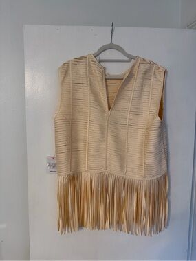 Arrange Cream Fringe Sleeveless Top